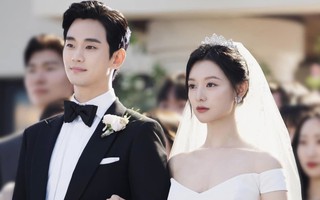 Bằng chứng hẹn hò mang tính quyết định của Kim Soo Hyun - Kim Ji Won