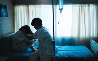 Cô gái 26 tuổi viêm vùng chậu, sau này rất khó mang thai vì thường xuyên làm một điều với bạn trai