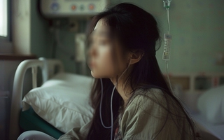 Cô gái tiết lộ bị suy gan, thận nghi do 1 kiểu uống thực phẩm chức năng: Ai đang làm vậy cần xem lại ngay