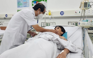 Vụ ngộ độc tại Đồng Nai: Đoàn bác sĩ Bệnh viện Nhi đồng 1 TP HCM đến hỗ trợ