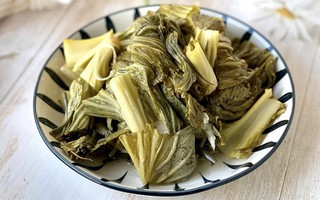 Cách làm dưa muối chua cho ngày Hè
