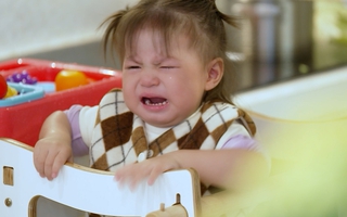 Mẹ vắng nhà ba là siêu nhân: Pam yêu ơi “rửa tay bằng nước mắt”, con trai Rhymastic thừa nhận "ghét bố"