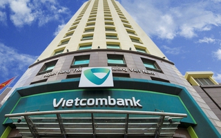 Vietcombank: Chỉ bán, không mua vàng từ người dân, có thể thanh toán bằng tiền mặt, không nhất thiết qua tài khoản