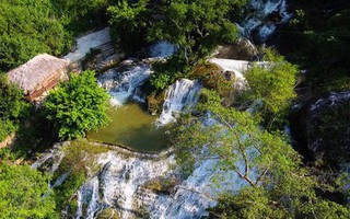 Có một thác nước trong xanh giữa núi rừng Lạng Sơn, được du khách ngợi ca là "nàng tiên nữ xứ Lạng"