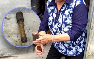 Bà lão dùng lựu đạn làm búa đóng đinh, chày giã ớt suốt 20 năm