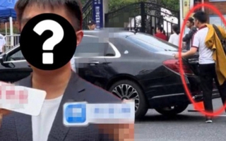 Bức ảnh toát ra mùi tiền: Cậu ấm được đưa đón bằng Maybach hơn 6 tỷ đến điểm thi đại học, soi gia thế xong "xỉu ngang"