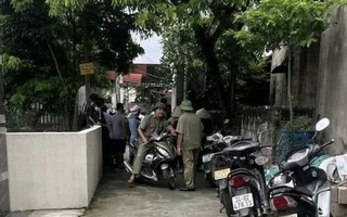 Nghi vợ ngoại tình với 2 người đàn ông: Thợ lái máy xúc chém nhiều người thương vong