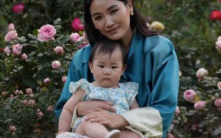 Hoàng hậu "vạn người mê" của Bhutan đón tuổi mới với bức ảnh đặc biệt, khoe trọn nét đẹp khiến nhiều người xuýt xoa