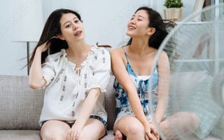Cách dùng quạt điện mát nhất