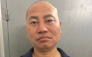 "Sư giả" Nguyễn Minh Phúc giao nộp bằng tiến sĩ giả
