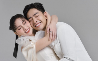 Vợ chồng Thu Thủy ngọt ngào trong bộ ảnh kỷ niệm 5 năm ngày cưới