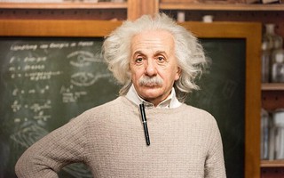 Câu đố huyền thoại của Einstein khiến thần đồng cũng phải chịu thua
