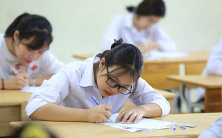 MỚI: 3 trường đại học công bố điểm chuẩn xét điểm thi tốt nghiệp THPT, 2 trường công bố điểm dự kiến