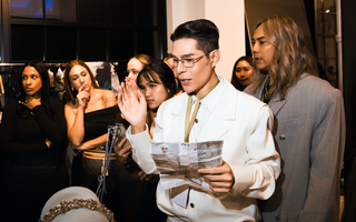 "Đạo diễn đắt sô" Nguyễn Hưng Phúc gây tiếng vang tại New York
