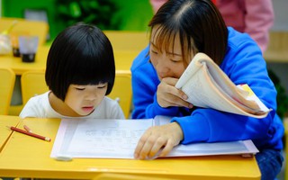 Phân biệt một đứa trẻ là "học giỏi thật" hay "học giỏi giả" không khó, bạn có thể thấy ngay nếu để ý 4 dấu hiệu này