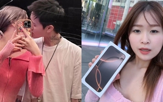 Rich kid Chao khoe được anh thợ làm tóc hơn 10 tuổi tặng iPhone 16 Pro Max, 4 triệu người “xin vía”