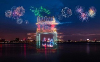 Hà Nội: 2.025 Drone Light tái hiện hình ảnh Rồng thời Lý và các biểu tượng của Thủ đô