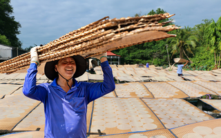 Mùa Tết ngọt ngào của những làng nghề đặc sản trăm tuổi ở miền Tây
