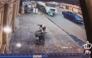 Clip xe bồn chạy lấn làn, tông tử vong tài xế công nghệ ở TP.HCM: 11 giây gây kinh hãi