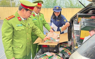 Phát hiện hơn 2,4 tấn xúc xích không rõ nguồn gốc ở Bắc Kạn