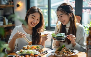 Cả nhà hối thúc chị gái "đi bước nữa", chị thủng thẳng đáp trả một câu mà ai cũng cứng họng, chẳng dám hé răng nửa lời