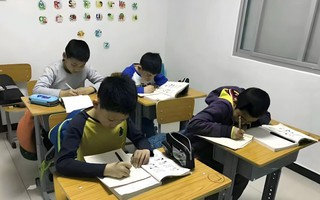 Lý do phản đối học thêm của 1 ông bố gây tranh luận: "Thứ có thể mua được bằng tiền thì không phải là học vấn thực sự!"