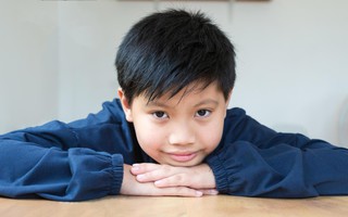 Trẻ có thông minh, học giỏi hay không, chỉ cần nhìn vào đôi mắt là biết: Không hề mê tín
