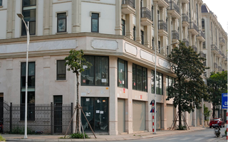 Nghịch lý cư dân đông nhưng shophouse vẫn ế ở Thủ Đô: Nơi giá thuê đến một triệu đồng/m2, nơi bắt thuê cả dãy, các thương hiệu “chào thua”