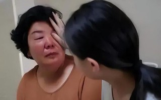 Tâm sự của một người mẹ Hà Nội khiến hàng nghìn phụ huynh mất ngủ: "Nếu con không đỗ trường công, có phải là sụp đổ?"
