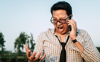 Bị em trai phản đối chuyện mua ô tô, chồng tôi thẹn quá hóa giận, đùng đùng đòi từ mặt em