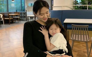 Mẹ bận rộn đến đâu cũng đừng quên 3 việc này: Con không nói ra nhưng luôn mong chờ mỗi ngày