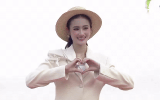 Hoa hậu Ý Nhi được truyền thông quốc tế ưu ái ra mặt, phát tín hiệu tiến sâu tại Miss World 2025!