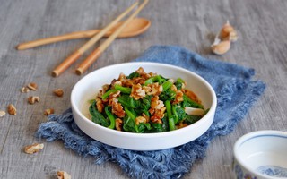 Nấu 3 món ăn từ loại rau giúp bổ gan, giải độc và hỗ trợ nhu động ruột: Dễ chế biến, rất ngon miệng