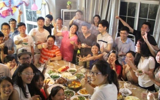 Nghịch lý của buổi họp lớp: 3 kiểu người luôn có mặt, 3 kiểu dù mời thế nào cũng không đến