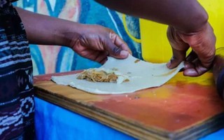 Người phụ nữ bán hàng rong ở Haiti đầu độc tử vong 40 thực khách vì lý do không tưởng