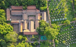 Chiêm ngưỡng ngôi chùa cổ vùng Kinh Bắc có vườn tháp lớn nhất Việt Nam