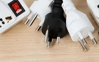 5 thiết bị cần rút phích cắm khi không sử dụng kẻo tiền điện tăng vọt