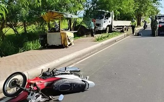 Người đẹp hoa hậu tử vong vì đâm vào xe tải