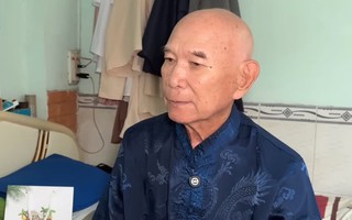 Kép chính cải lương nổi tiếng giờ sống khó khăn, phải kê ghế nhựa làm giường ngủ