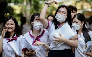 Công thức quy đổi điểm IELTS của hơn 50 trường năm 2025: Trường nào có lợi cho thí sinh nhất?