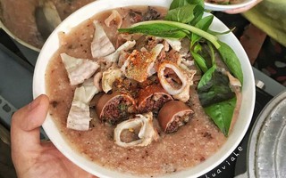 Ngày nào chồng cũng ăn lòng lợn, không sáng thì tối, bất ngờ nhất là lần tôi thấy anh giấu cả túi lòng trong tủ quần áo