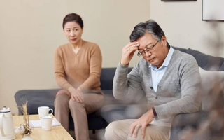 Đưa bạn thân về nhà chơi, tôi không ngờ mình lại gây ra chuyện tày đình khiến giờ không dám đối mặt với bố chồng