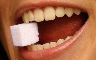 Ăn nhiều đồ ngọt, gan 'ngập mỡ' không hay biết