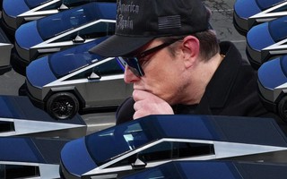 ‘Thất bại thập kỷ’ khiến Elon Musk xấu hổ ê chề với cả thế giới: 'Thùng thép di động' nặng 3 tấn ế ẩm, cả đế chế Tesla chịu trận