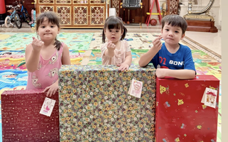 Thiếu gia nhà bầu Hiển tặng quà 1/6 cho ái nữ của Đỗ Mỹ Linh làm lộ luôn cảnh bên trong biệt thự bạc tỷ