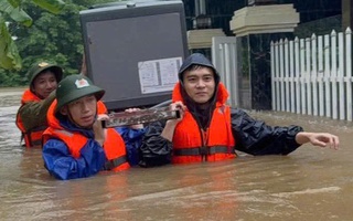 Bão số 1 gây mưa kỷ lục ở Quảng Nam, Quảng Trị, hàng ngàn người đi sơ tán