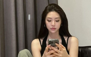 "Rất ghét các bà mẹ với tư duy thích chịu khổ, sợ người khác không thấy mình khổ" - quan điểm dậy sóng