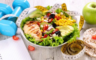Tôi vẫn ăn đủ 3 bữa một ngày và giảm cân dễ dàng: Đây là công thức giảm cân siêu đơn giản trong 1 ngày 