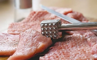 Bí quyết làm mềm thịt lợn cho món ăn ngon hơn