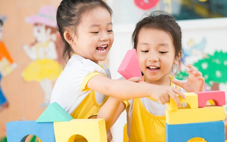 Trẻ có khả năng tập trung tốt thường được bố mẹ duy trì 5 thói quen này từ nhỏ